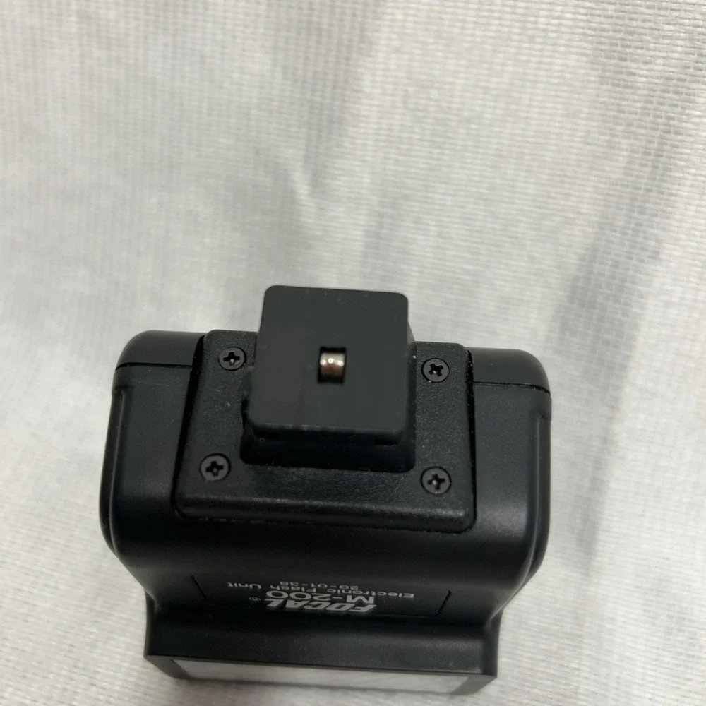 Focal M200 Shoe Mount Flash